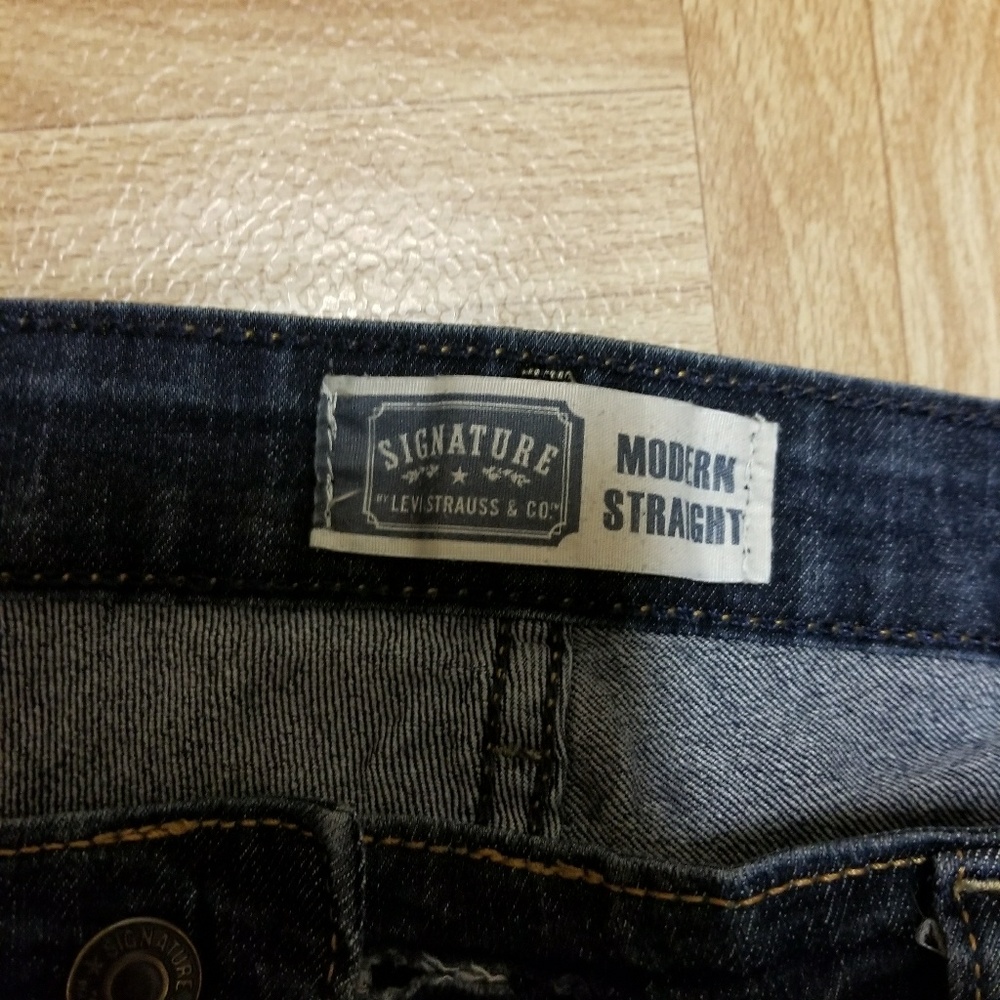 jeans.